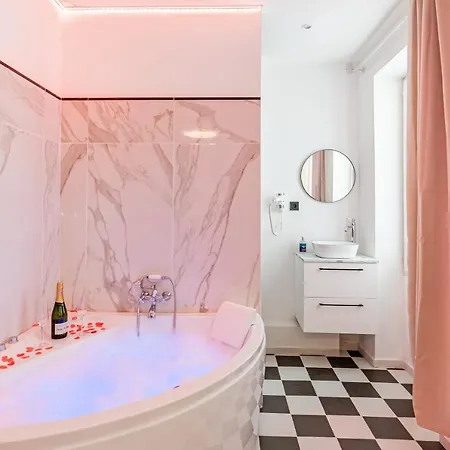 Aurora Lov'room Proche De Saint Charles Apartment Marseilles
